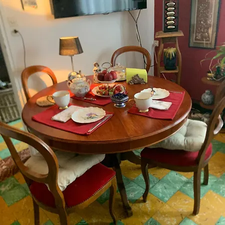 Habitación en casa particular Mirdou62